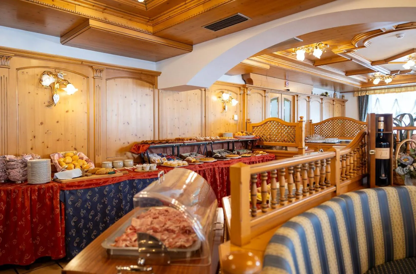 Sport Hotel Cristal Falcade 3*,  Italië